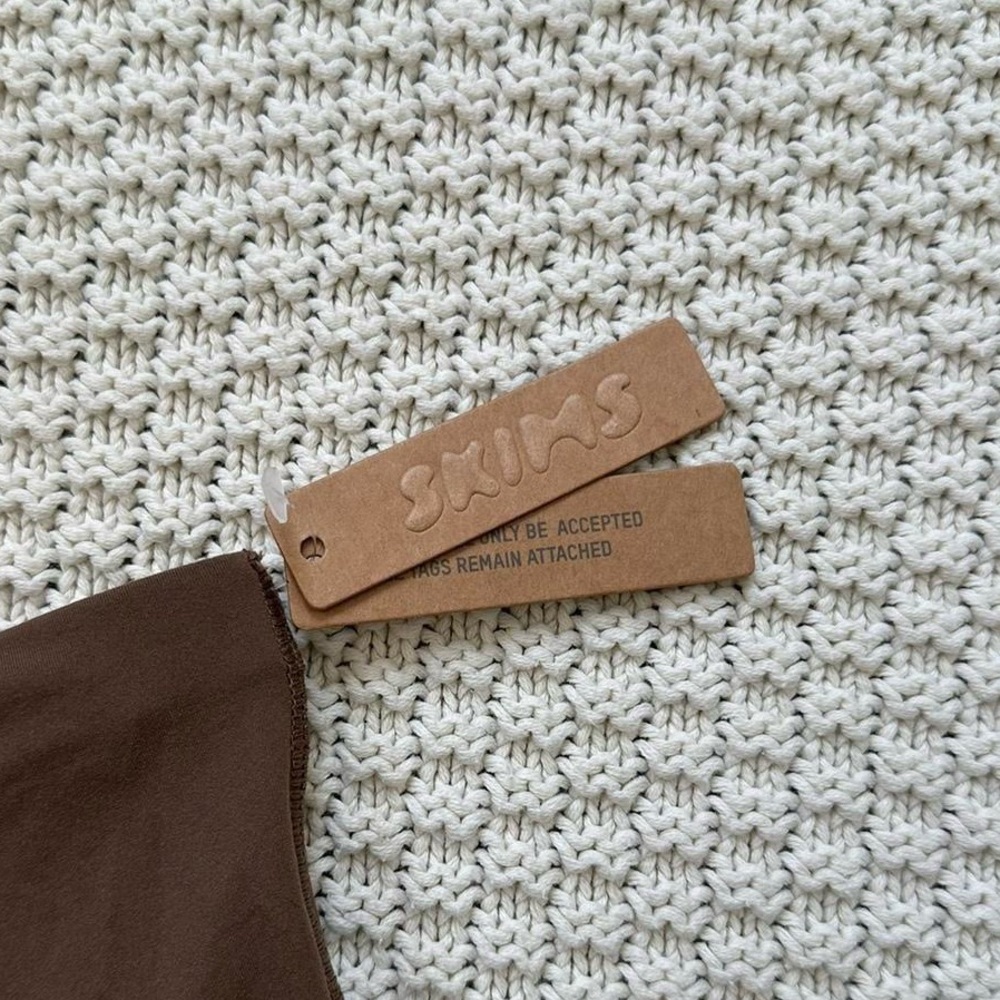 NWT Skims Bandeau (4XL) - Picture 4 of 4